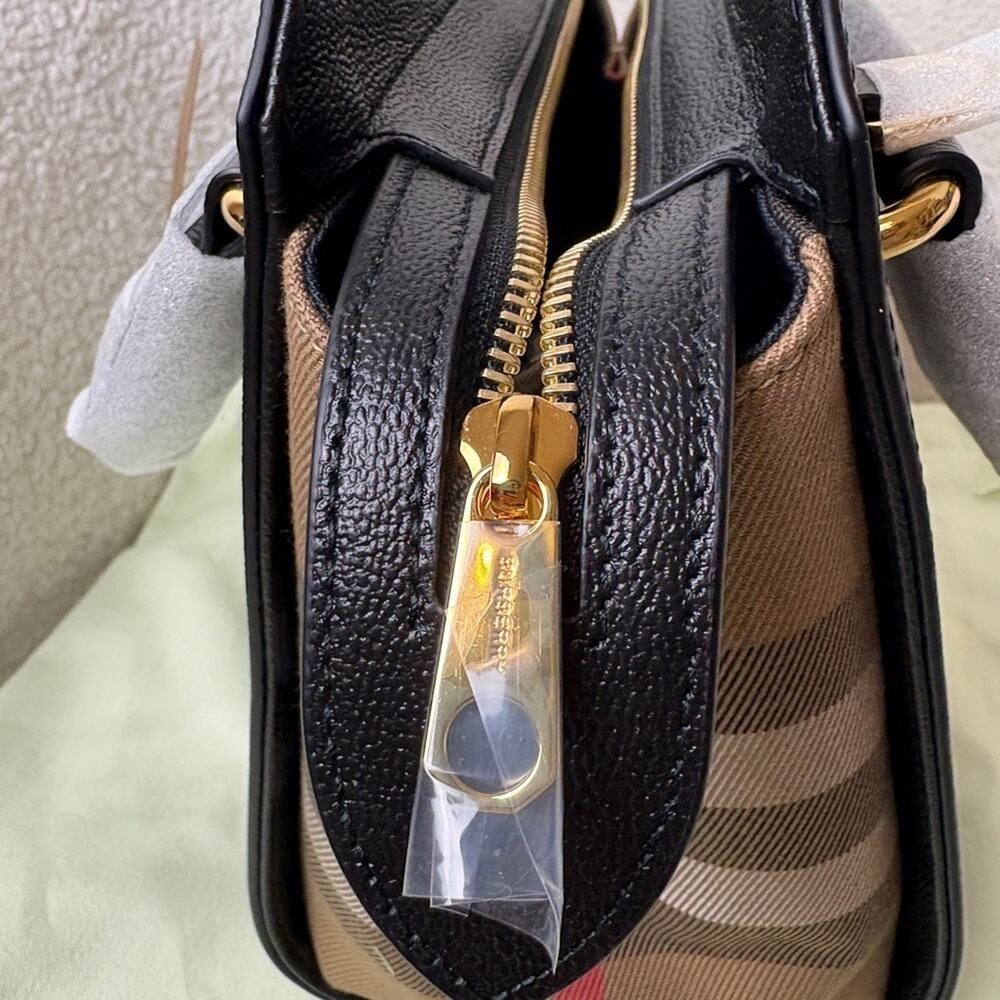 SALE ENDS 10/1 Burberry Black and Tan banwell small top handle Bag NW - Picture 8 of 11